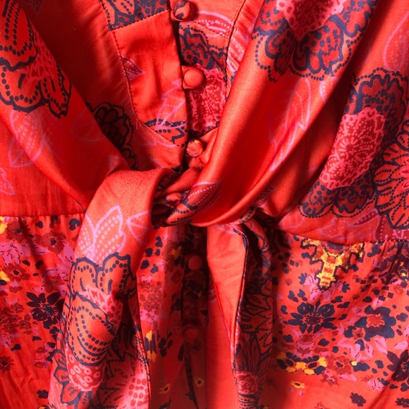 Free People red floral blouse - Picture 3 of 4